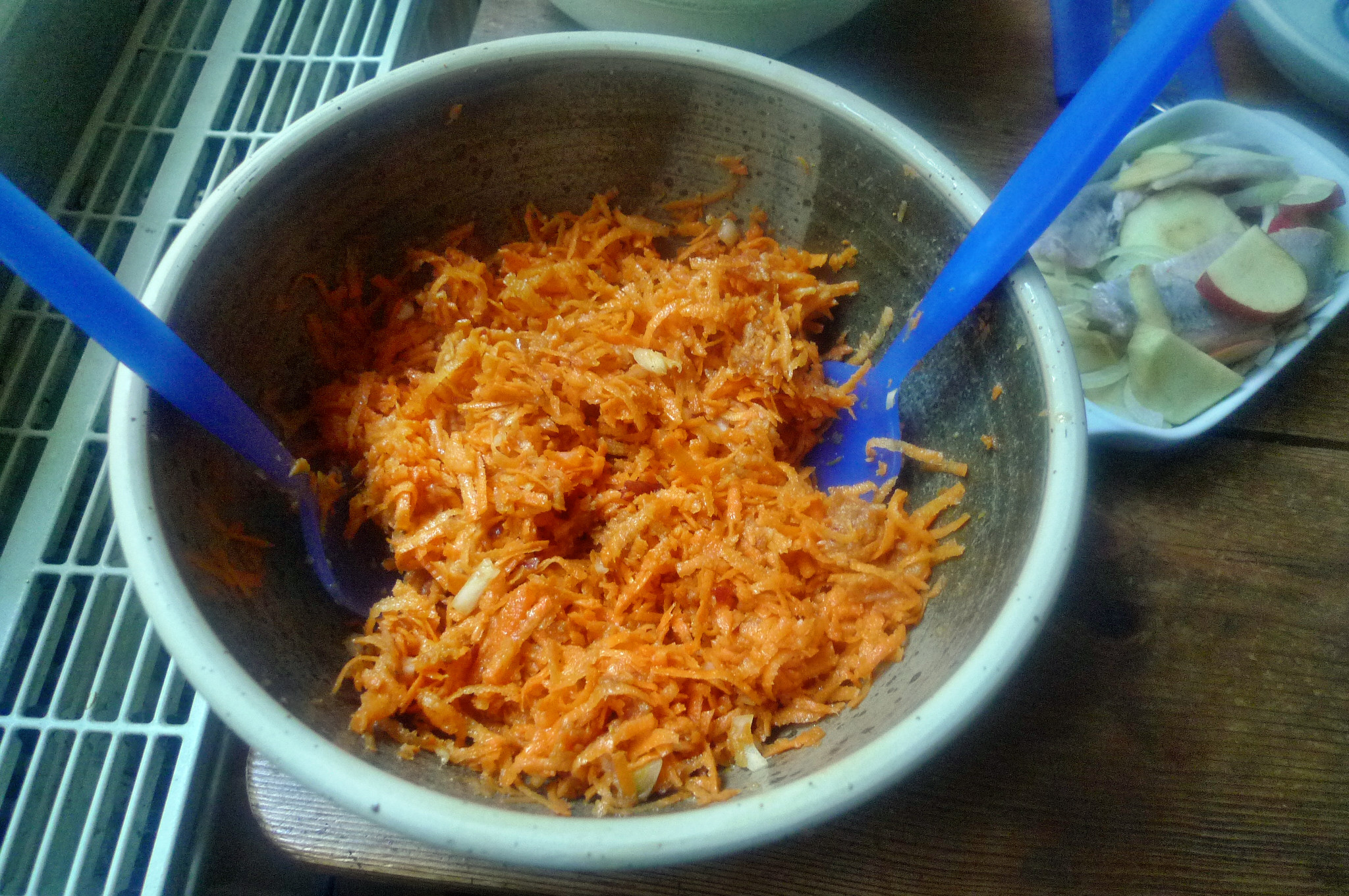 Matjes,Rote Beete,Möhrensalat,Eisberg,Kartoffel - 5.10.14   (14)