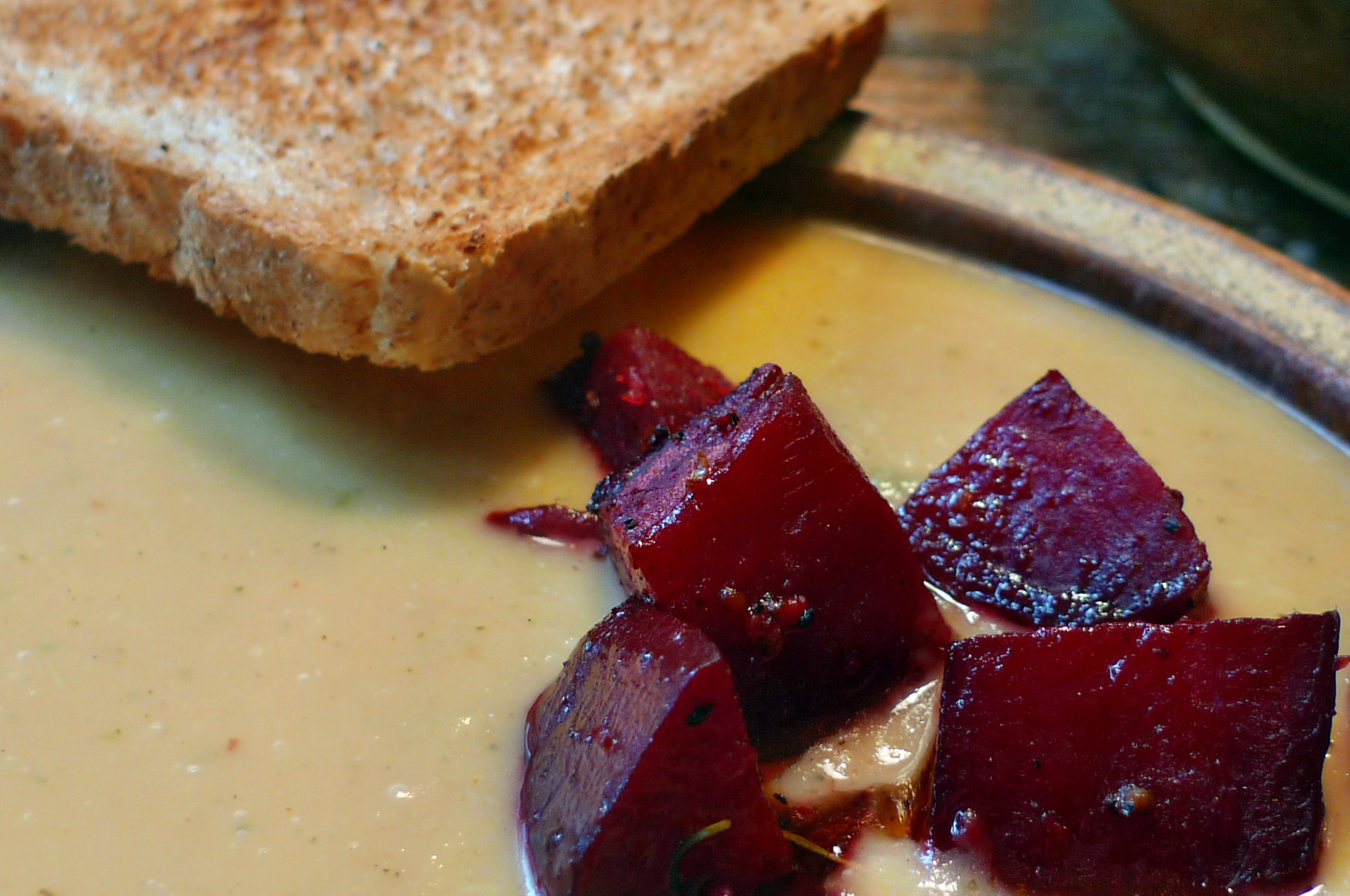 Pastinakensuppe-Rote Beetegemüse - 3.1.15   (15)