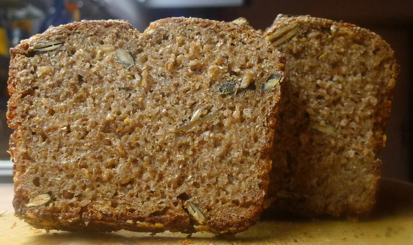 Vollkornbrot mit Kürbiskernen30.1.15 (2)