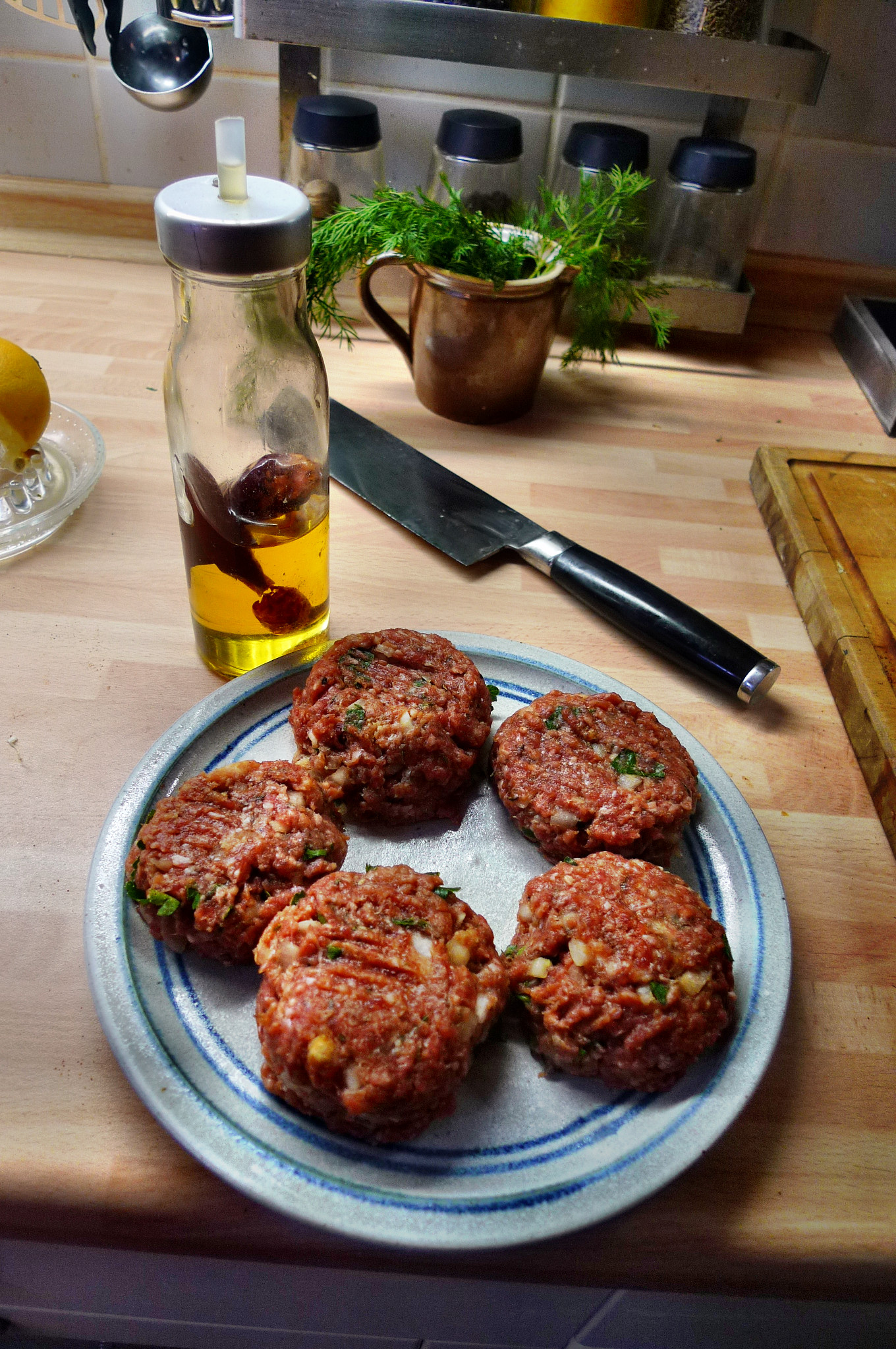 Rote Beete,Kartoffeln,Frikadellen,Salat -9.2.15   (8)