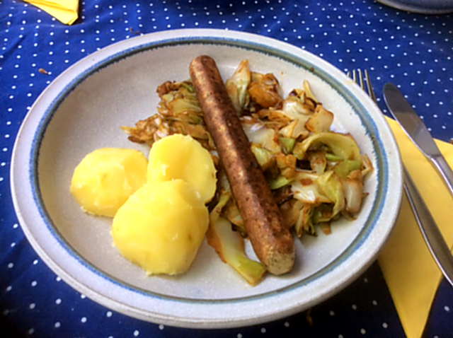 10.5.16 - Spitzkohl,Kartoffel,Veggie Würste (14)