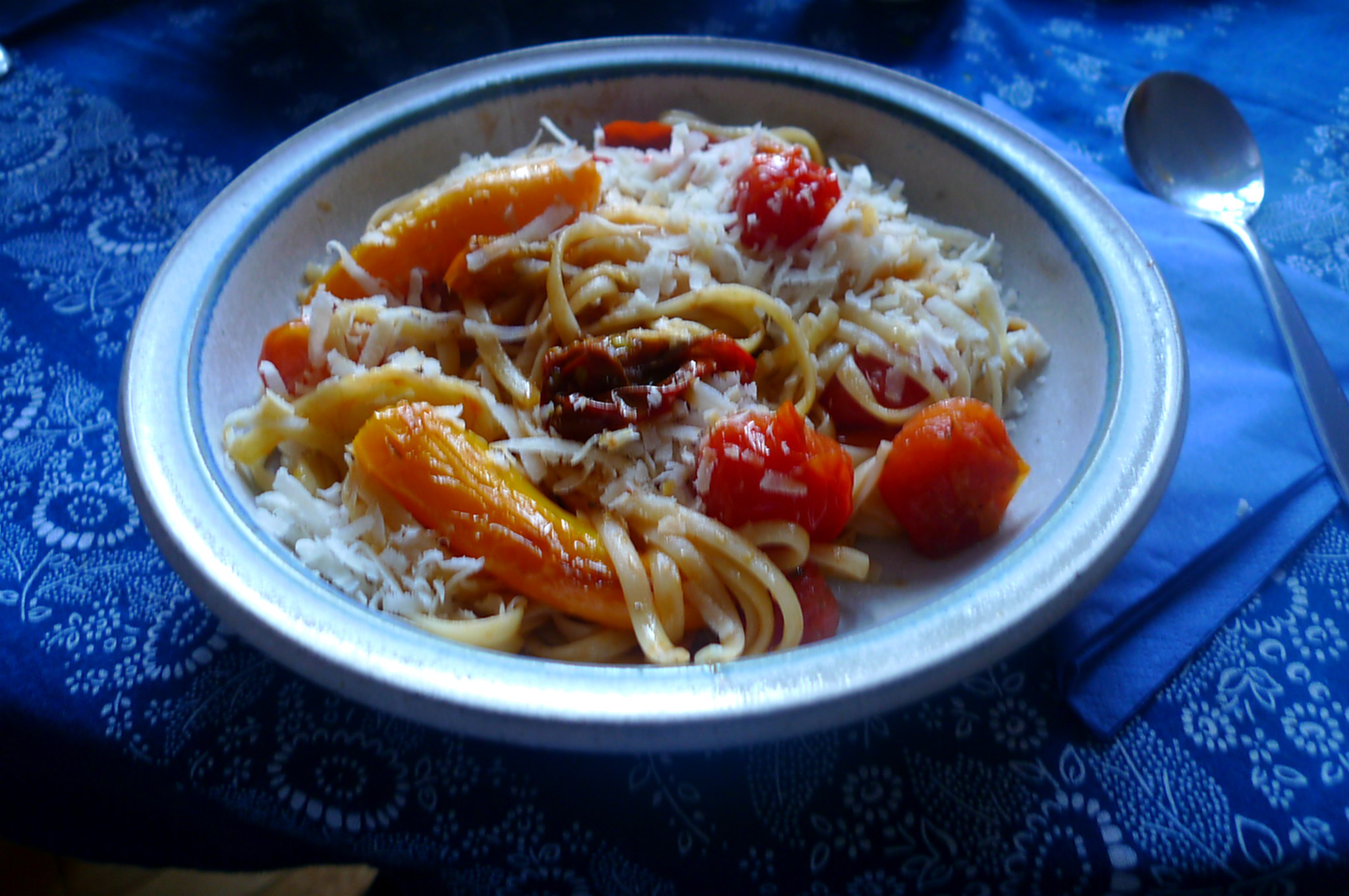 linguinetomatenpaprikapfannevegetarisch-10