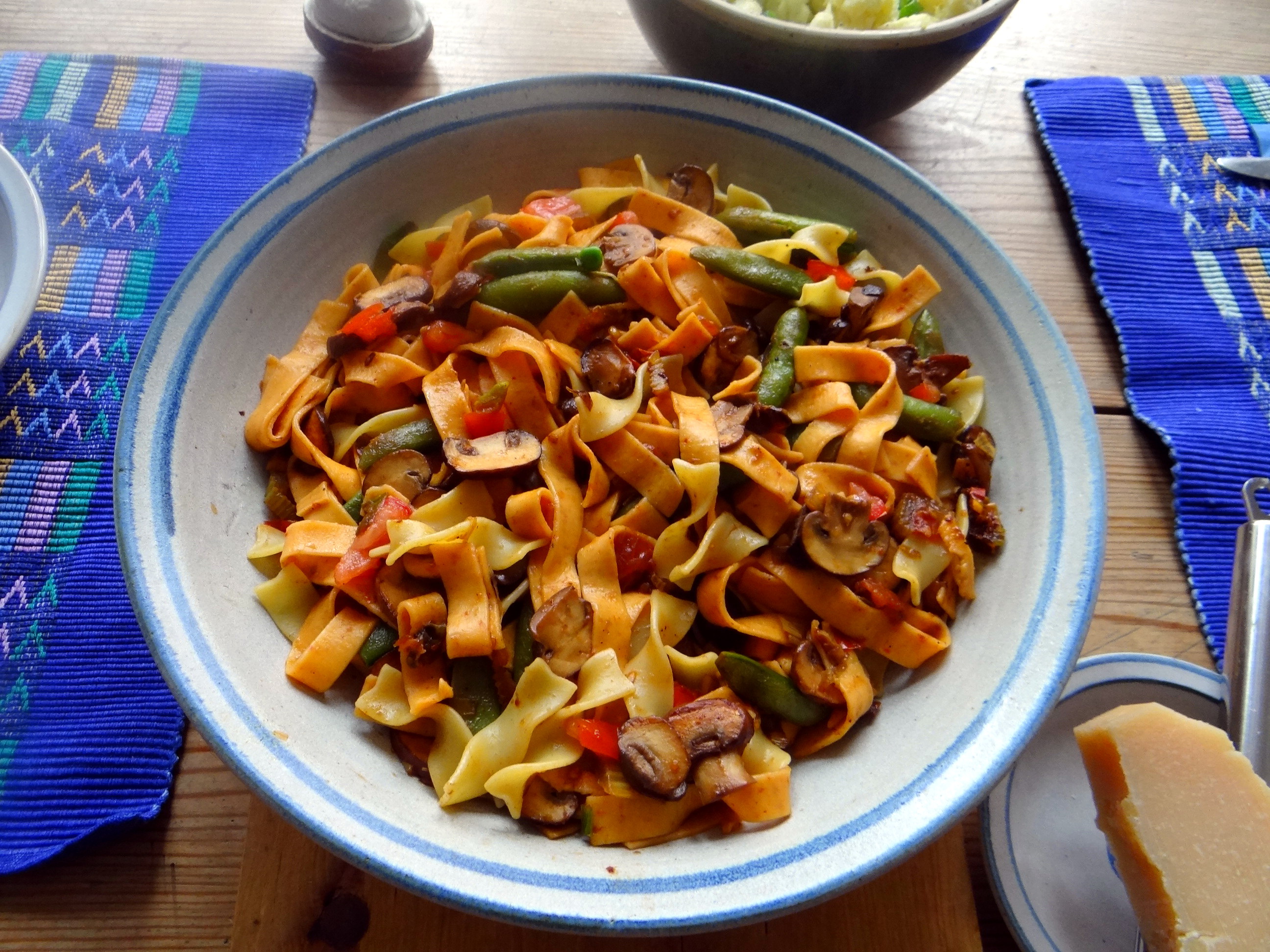 pilz-nudel-pfanneblumenkohlsalat-16