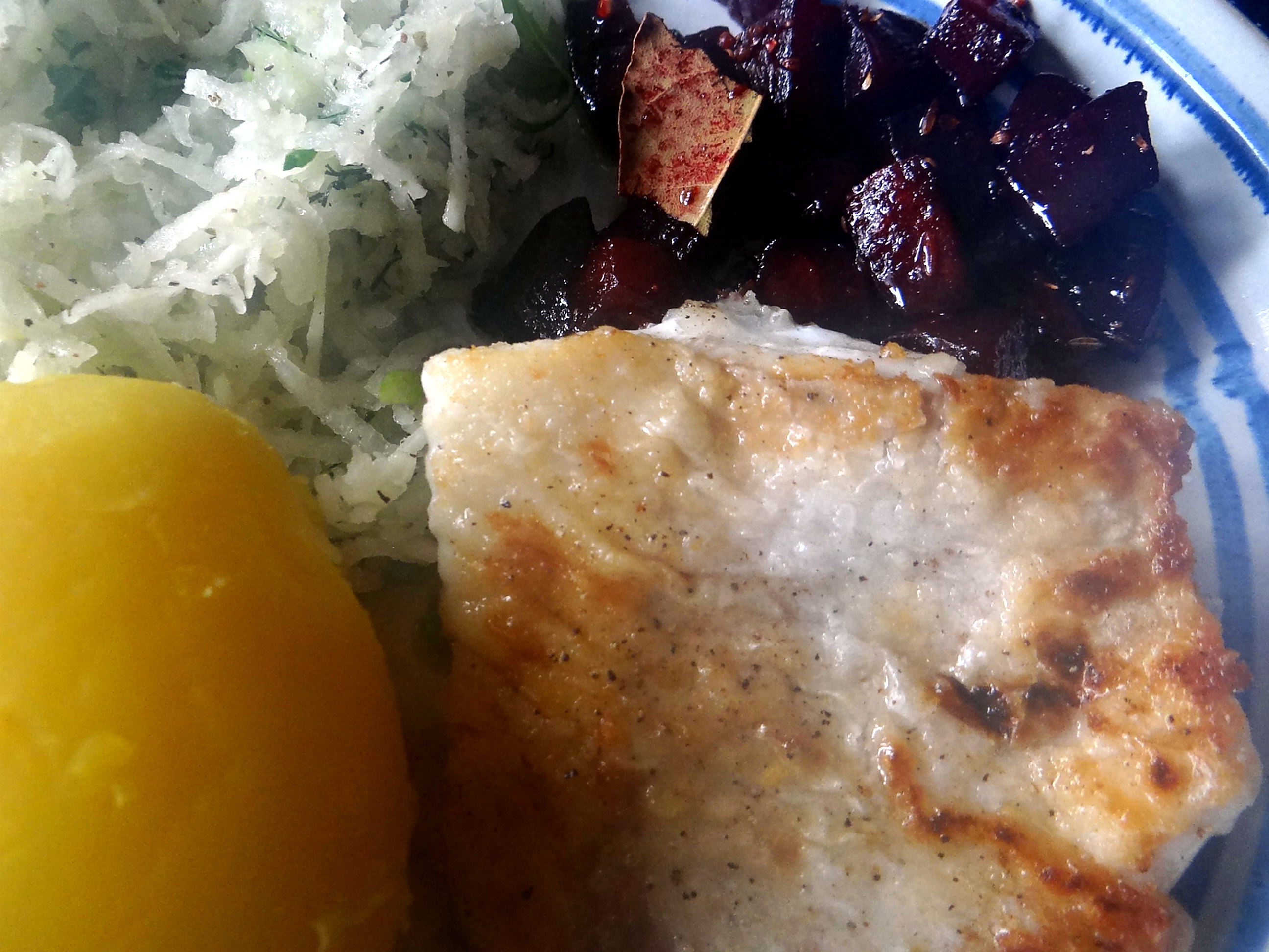 Kabelja,Rote Beete Gemüse,Kohlrabisalat,Pellkartoffel (2)