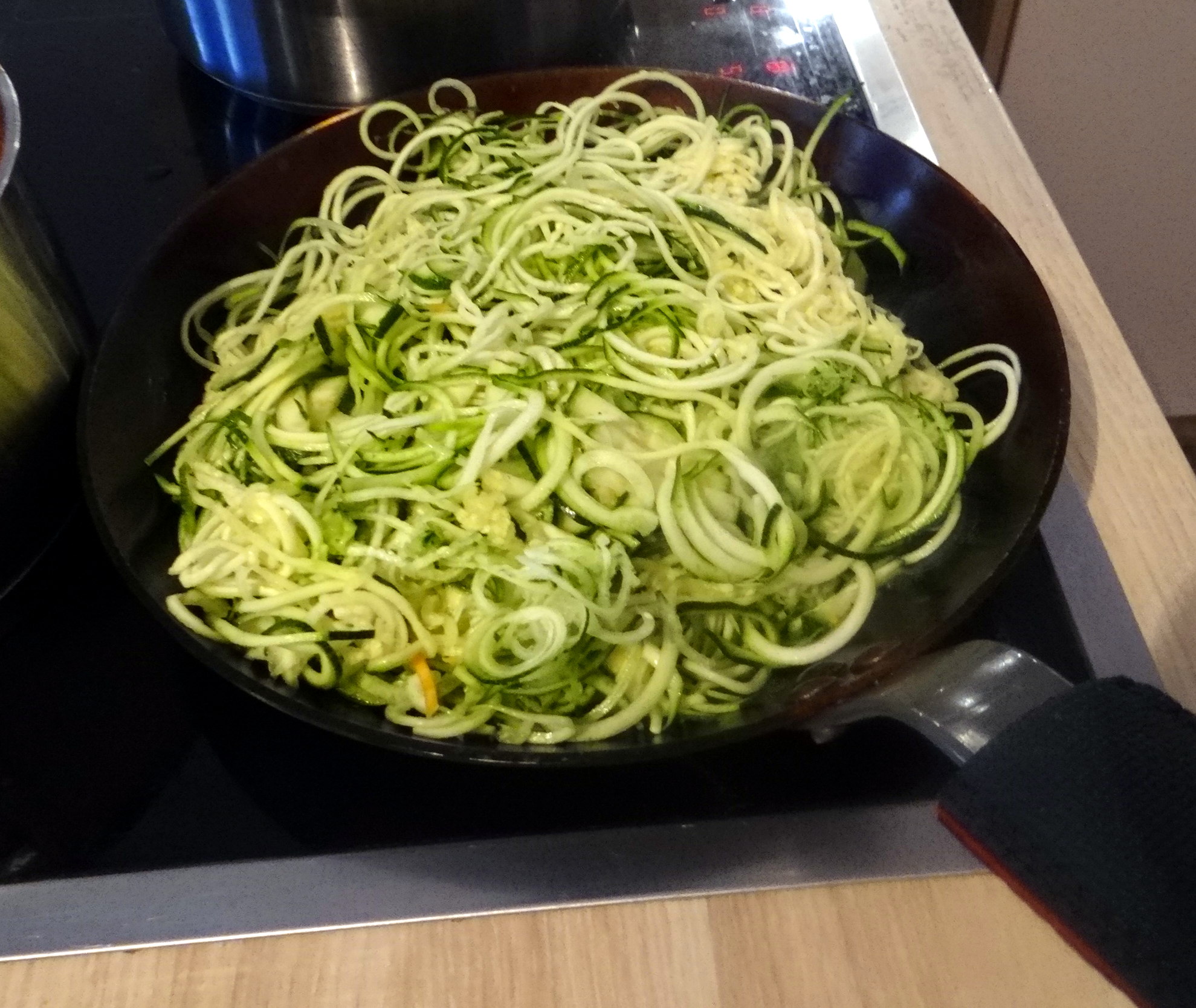 Zucchini Zoodles,Spaghetti,Tomatensauce (8)