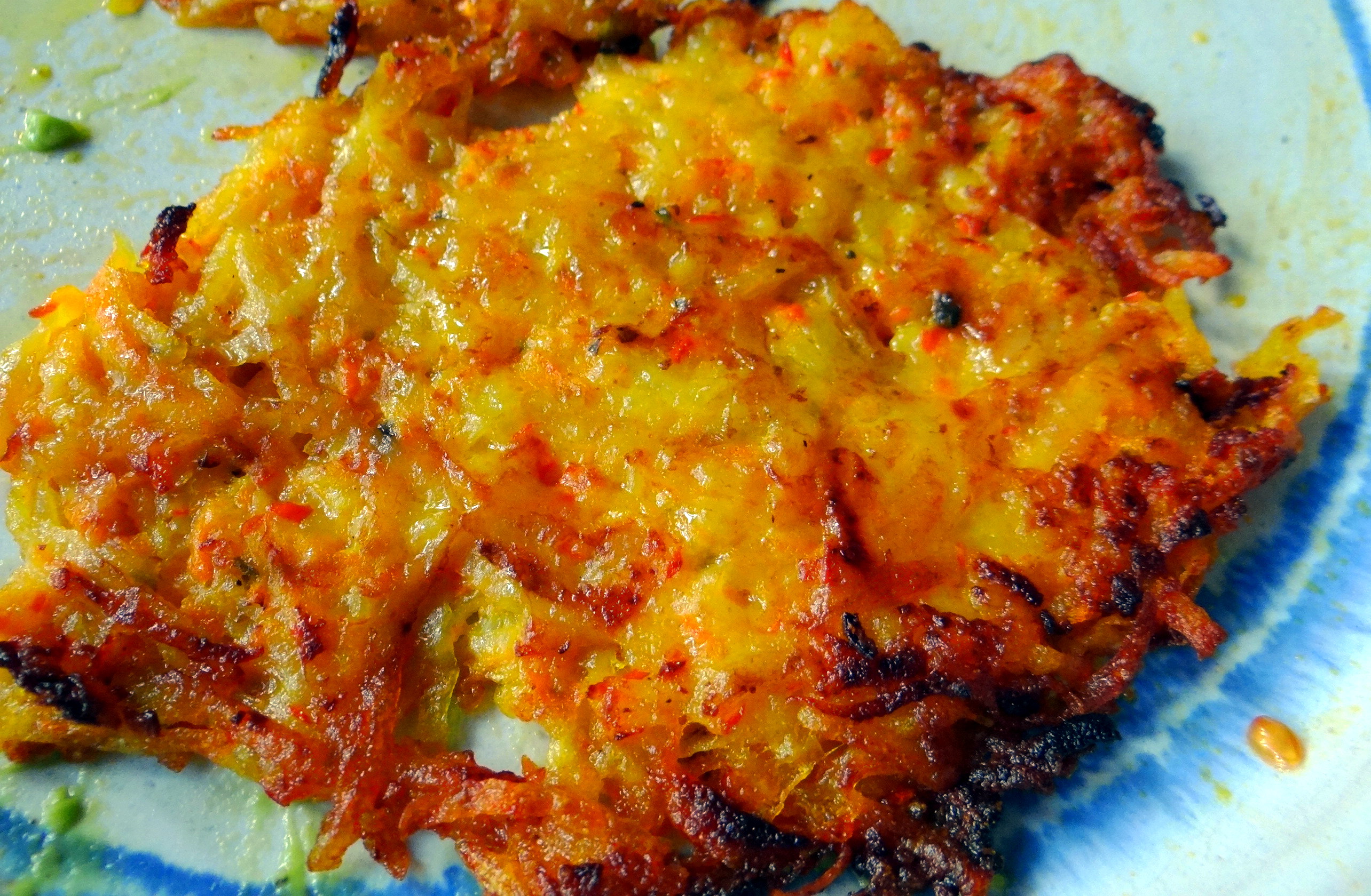 Kürbis-Kartoffel Puffer,Guacamole,Feldsalat (3)