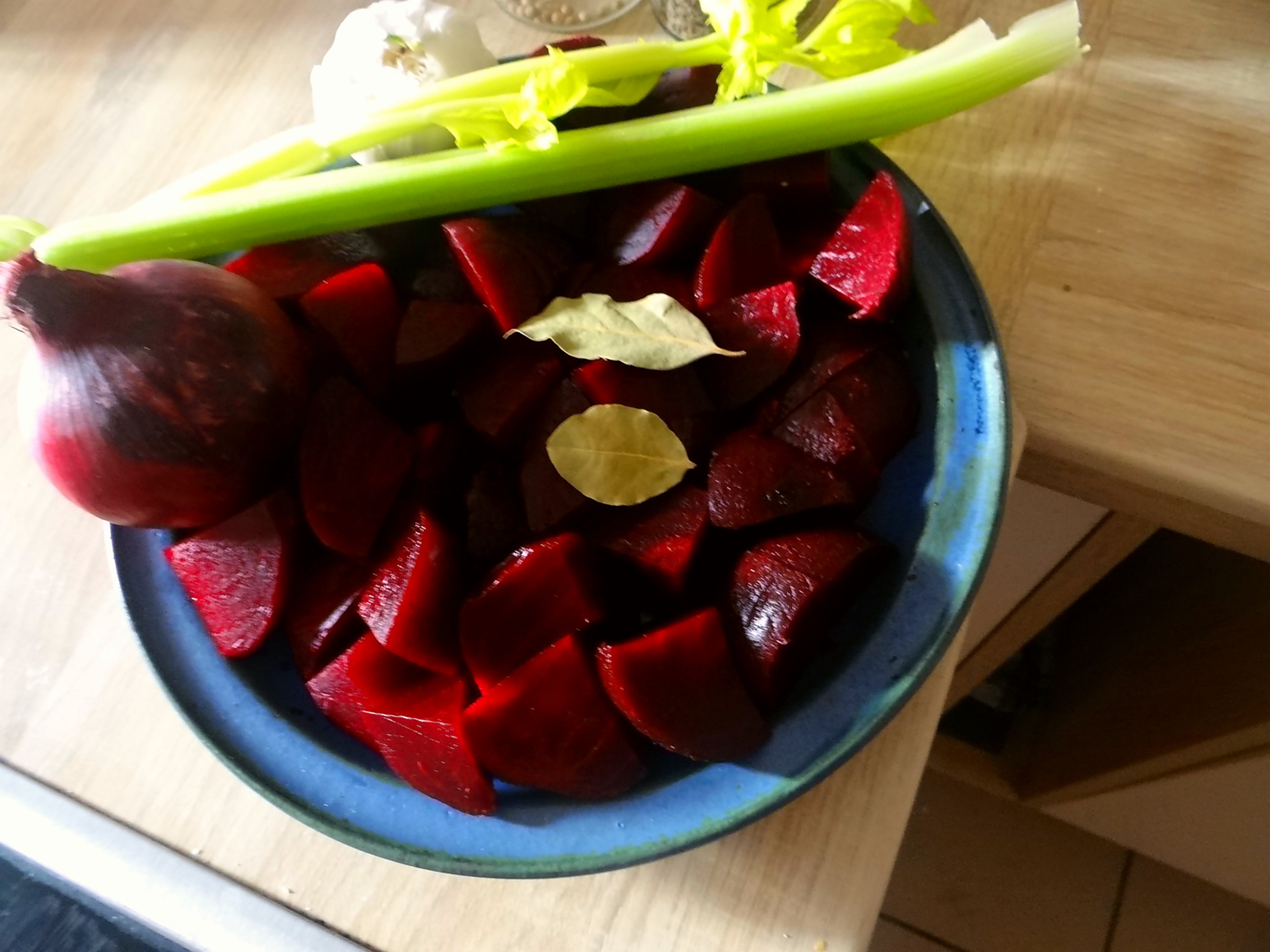 Rote Beete Suppe,Muffin (9)
