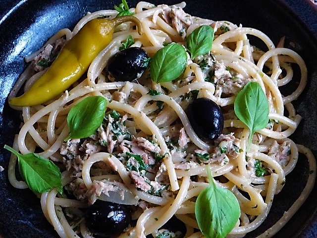 Spaghetti al tonno (10)