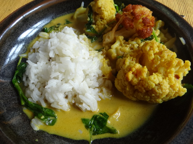 Blumenkohl Curry mit Blattspinat,Jasminreis (3)