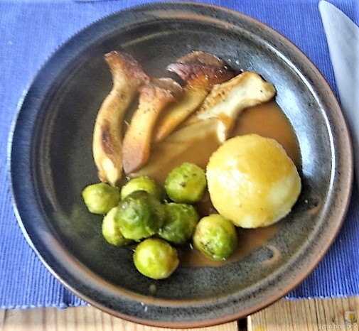 Klöße,Pilze,Rosenkohl (2)
