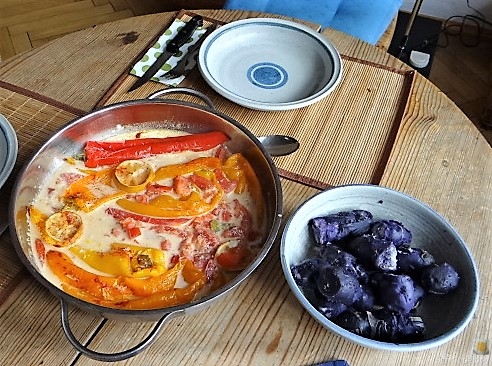 Spitzpaprtka in Wein, blaue Kartoffel (13)