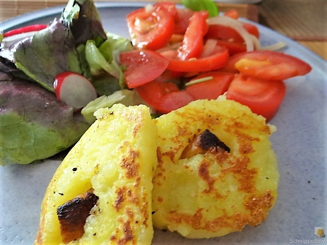 Kloßscheiben und Salate (4)